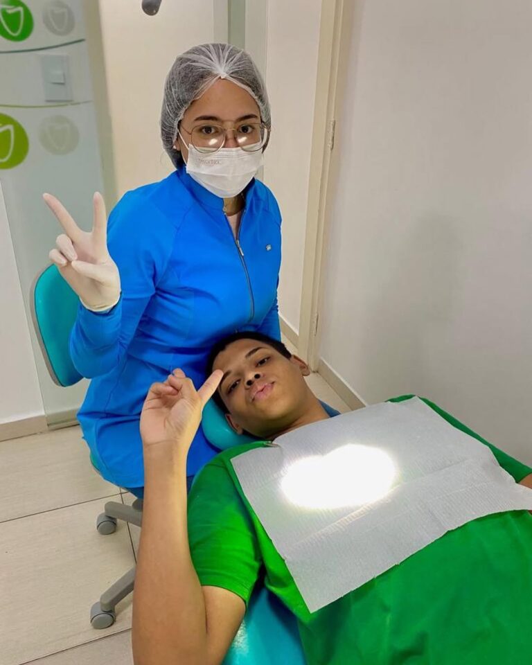 Alguns de tantos, dos nossos pacientes! Sorriso entregue para a alegria deles e nossa também. M (2)